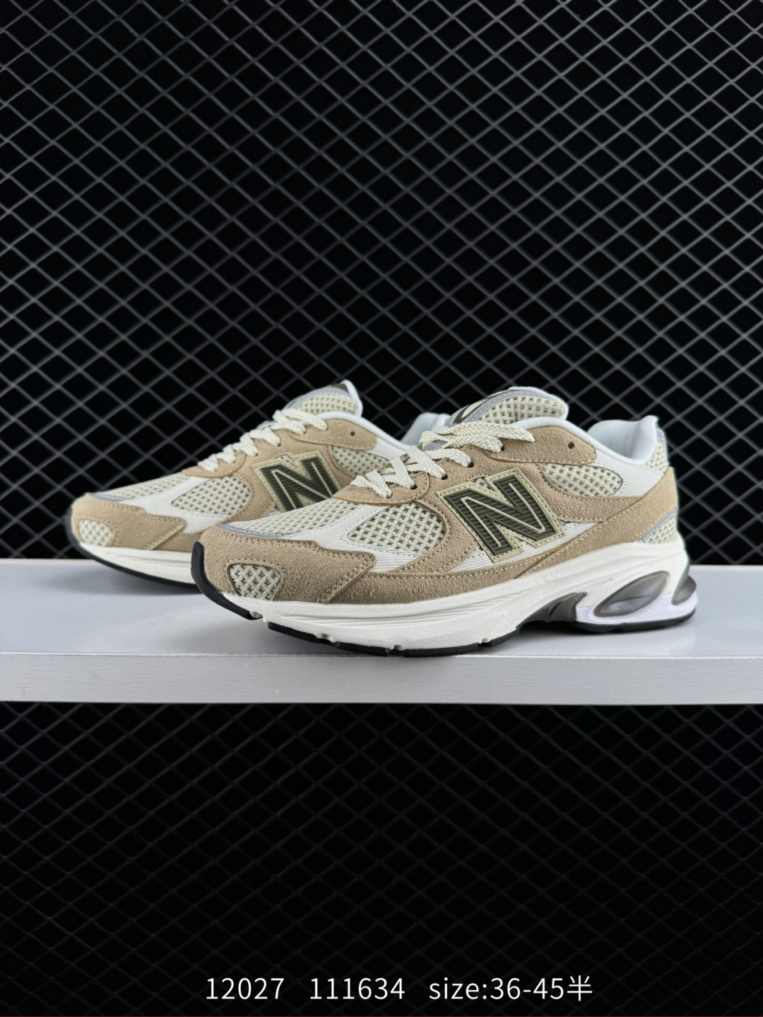 New Balance M2010